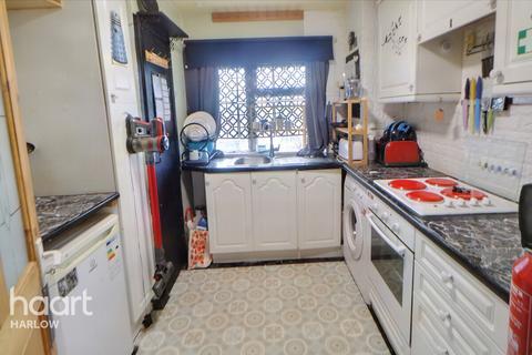 218 Abbotsweld, Harlow, CM18 6TP
