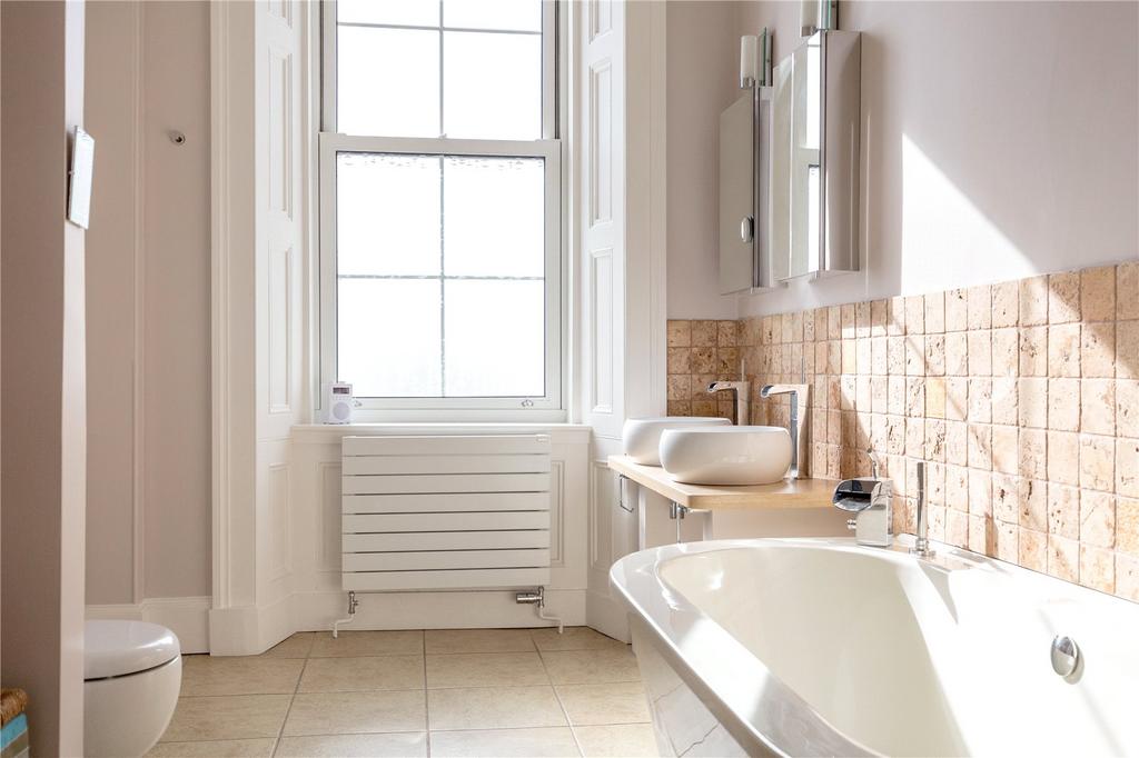 En Suite Bathroom