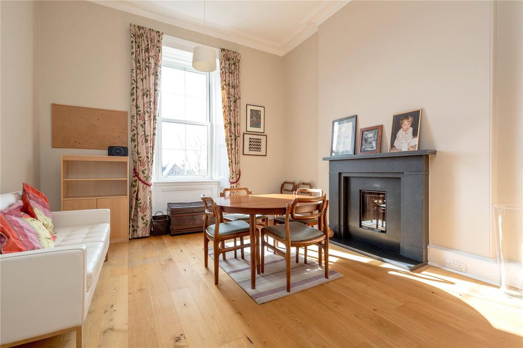 Dining Room/Bedroom