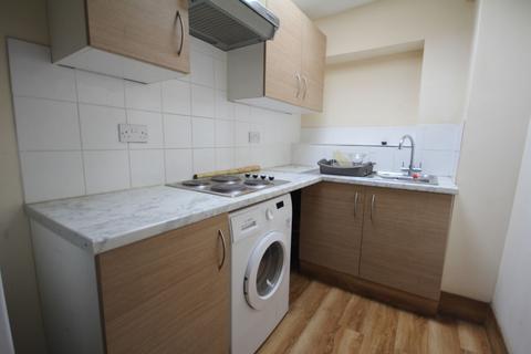 1 bedroom flat to rent - 7A Uxbridge Road, Uxbridge, UB8