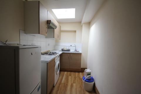 1 bedroom flat to rent - 7A Uxbridge Road, Uxbridge, UB8