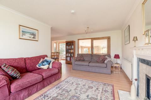 19 Ashburnham Gardens, South Queensferry, EH30 9LB
