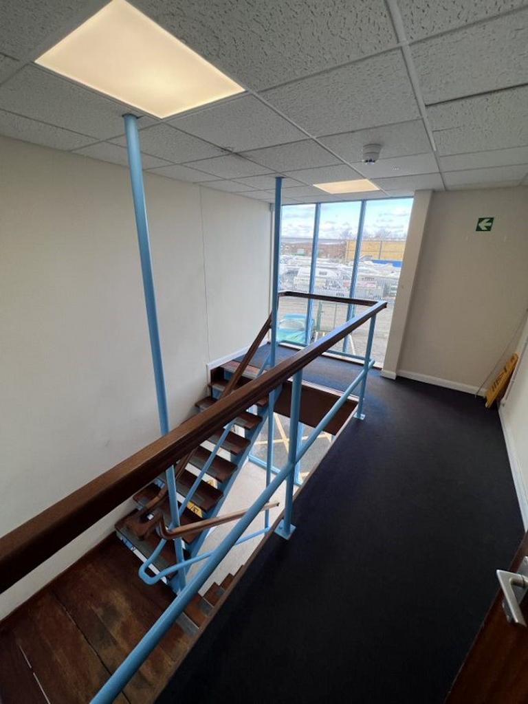 PHOTO 23  Monaco House Painter Close Portsmouth.