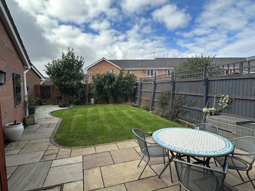 Nelson Way, Lytham, FY8 3 bed semidetached house £335,000