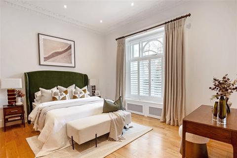 3 bedroom apartment to rent, Onslow Square, London, SW7