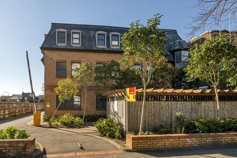 2 bedroom flat for sale, Slough,  Berkshire,  SL1