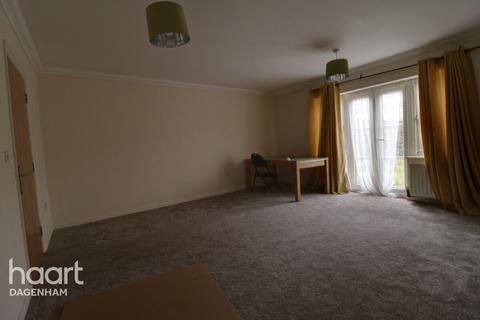 4 bedroom end of terrace house for sale, Lockwell Road, Dagenham