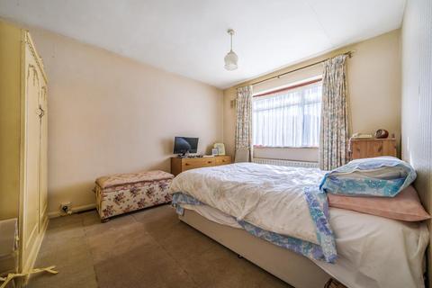 13 Ashdown Road, High Wycombe, HP13 7JD
