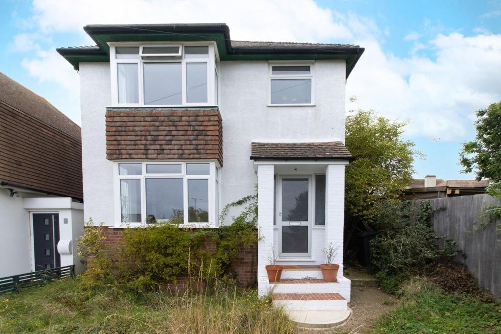 Kings Avenue, Whitstable, CT5 3 bed detached house for sale £525,000