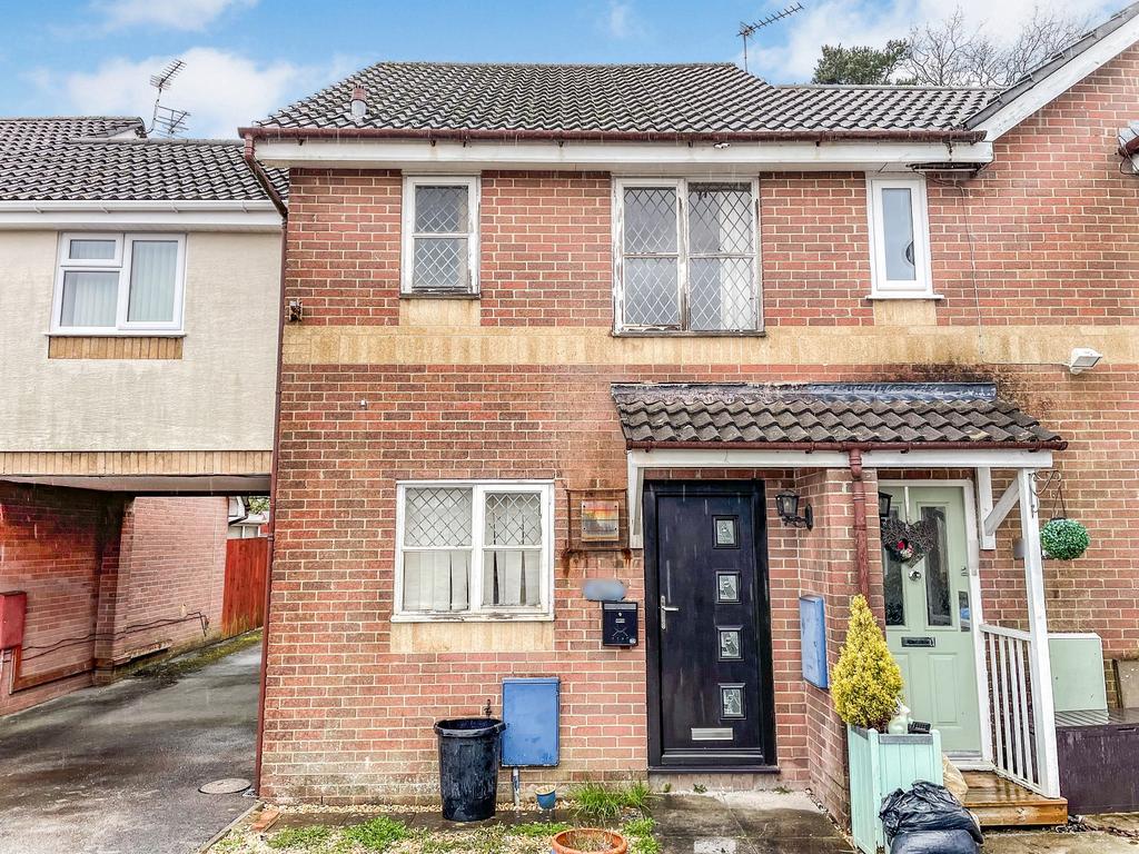 Rowans Lane Bryncethin Bridgend County Cf32 9lz 2 Bed End Of Terrace