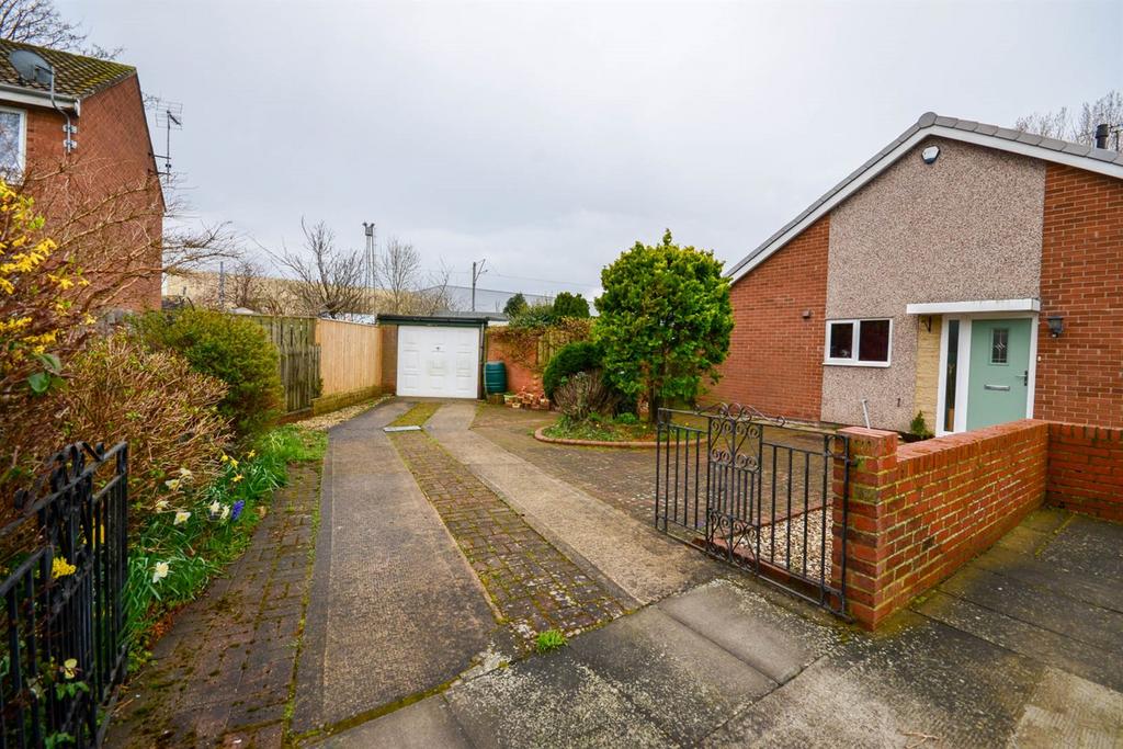 Cheswick Drive, Gosforth 1 bed bungalow for sale £225,000