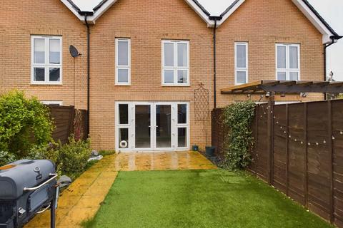 84 Ebberns Road, Hemel Hempstead, HP3 9QR