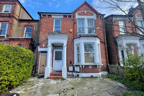Flat 1, 13 Eardley Road, London, SW16 6DA
