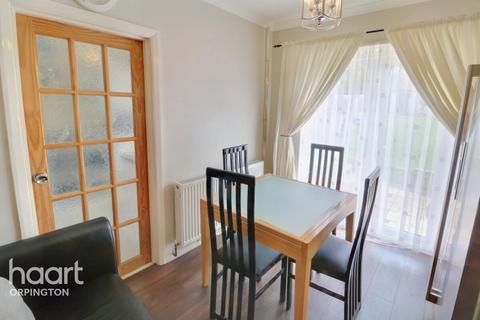 11 Hodson Crescent, Orpington, BR5 4BS