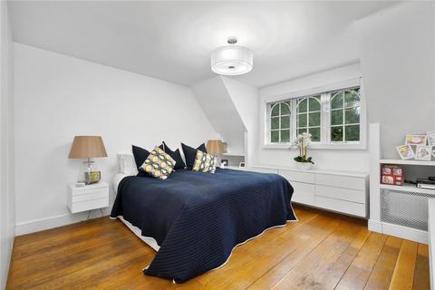 4 bedroom detached house for sale, South Ridge, St George's Hill, Weybridge, KT13