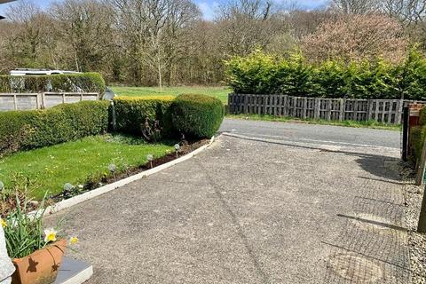 12 Heol Pantglas, Neath, SA10 7UE