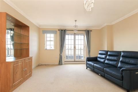 2 bedroom retirement property for sale, Ravens Court, Castle Village, Berkhamsted, Hertfordshire, HP4
