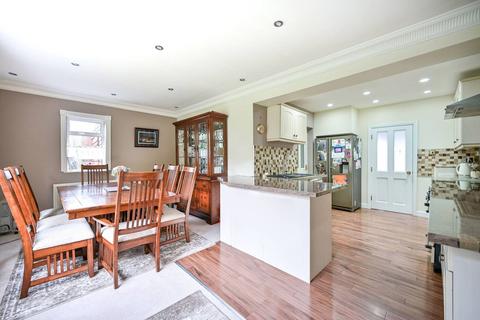 7 Sutton Avenue, Slough, SL3 7AP