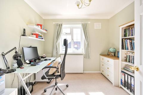 7 Sutton Avenue, Slough, SL3 7AP