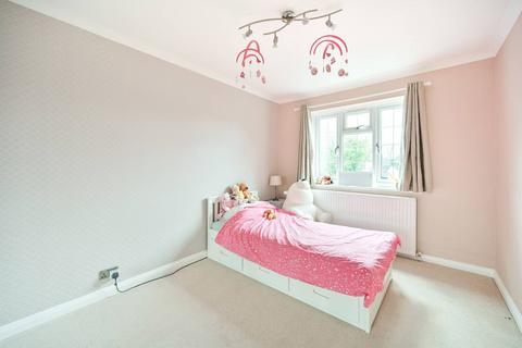 7 Sutton Avenue, Slough, SL3 7AP