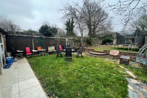 12 Rossall Crescent, London, NW10 7HD