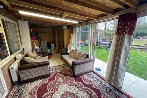 12 Rossall Crescent, London, NW10 7HD