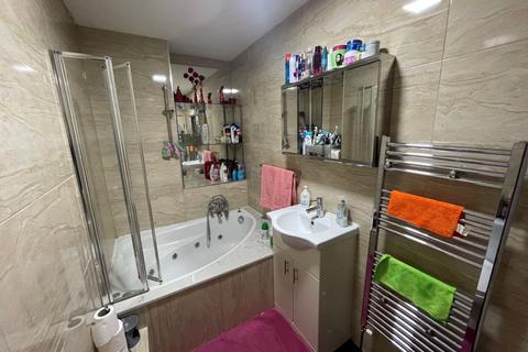 12 Rossall Crescent, London, NW10 7HD