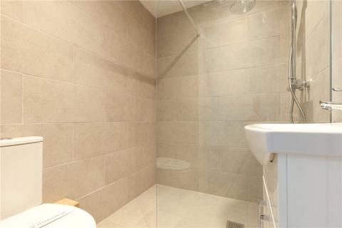 2 bedroom apartment to rent - High Street, Witney, Oxfordshire, OX28