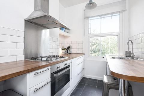 Flat 4, 39 Croydon Road, London, SE20 7TJ