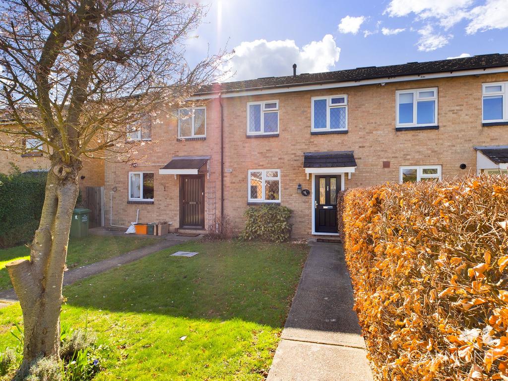 Latimer Drive, Steeple View 3 bed terraced house for sale £350,000