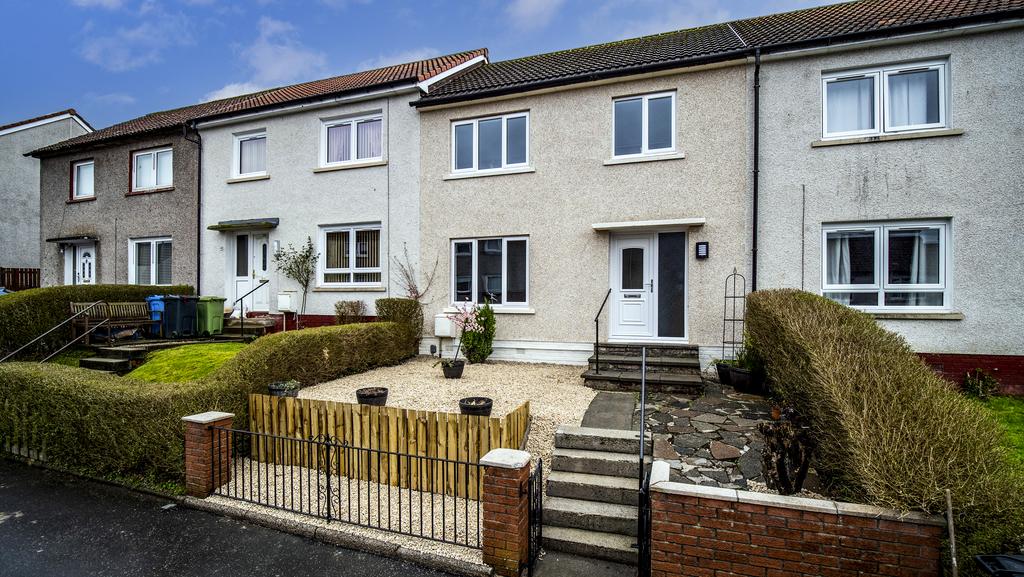 Newton Avenue, Barrhead G78 3 bed terraced house £139,950