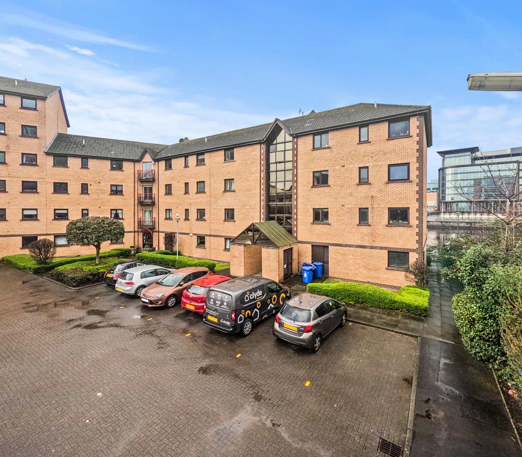 Riverview Gardens, Flat 3, Tradeston, Glasgow, G5 8EL 1 bed flat for