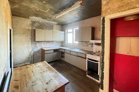 6 Viewland Road, London, SE18 1PE