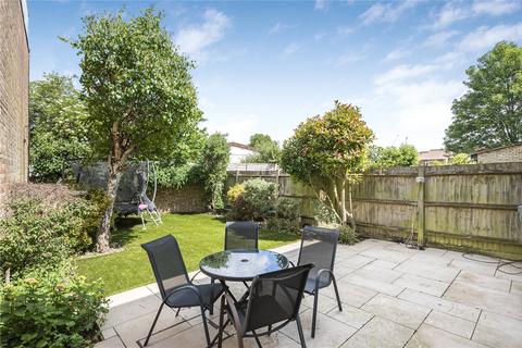 4 bedroom end of terrace house for sale, Benjamin Mews, Balham, London, SW12