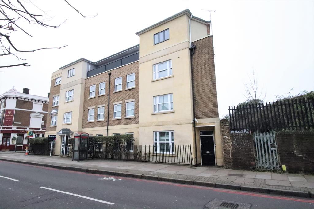 Latchmere Road, London SW11 2 bed flat for sale £650,000
