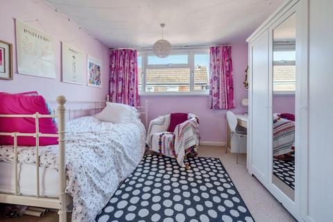 62 Mount Pleasant Close, Lightwater, GU18 5TR