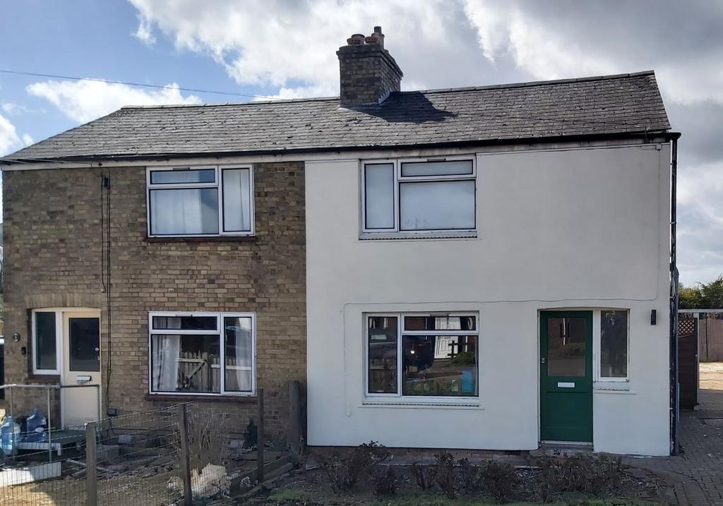 11 Black Horse Drove, Littleport... 3 bed semidetached house £130,000