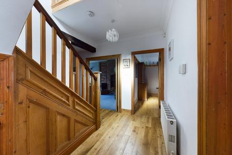 17 Hillcrest Road, Doncaster, DN2 5ND