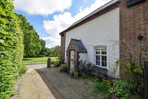 3 bedroom cottage for sale - Swaffham