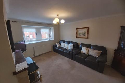 2 bedroom apartment to rent, Claythorn Court, Calton