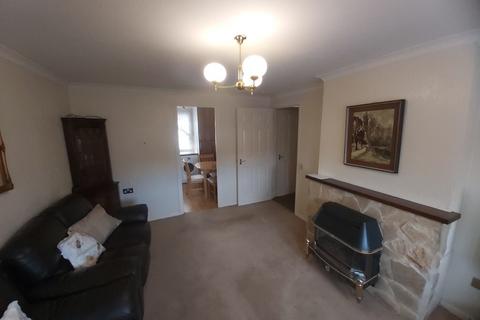 2 bedroom apartment to rent, Claythorn Court, Calton