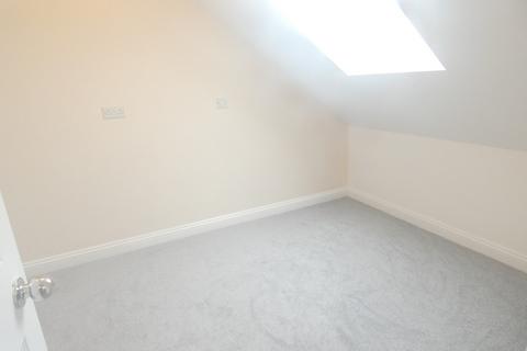 2 bedroom flat to rent, Acorn Lodge, Lye Lane