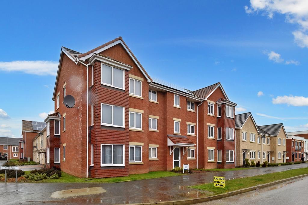 Churchill Avenue, Skegness, PE25 2 bed apartment for sale £123,000