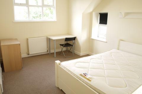 1 bedroom in a house share to rent, Egerton Road, Fallowfield, Manchester