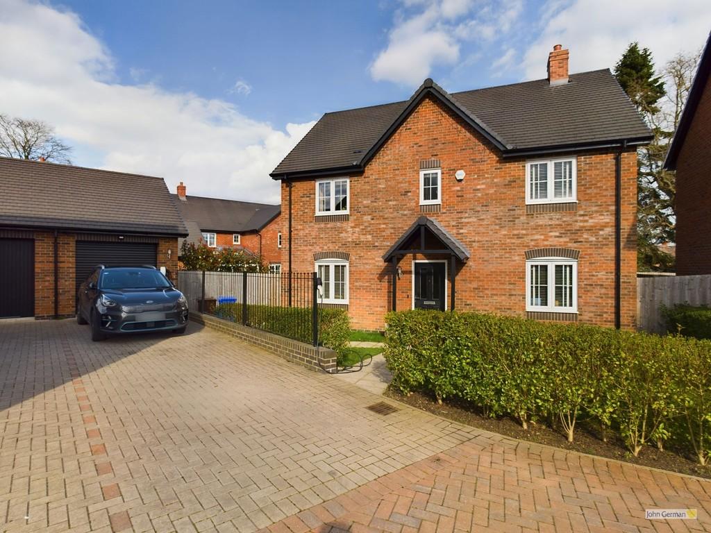 Campion Way, Uttoxeter 4 bed detached house for sale £430,000