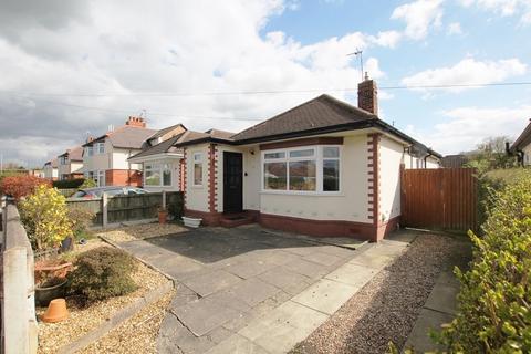 2 bedroom detached bungalow for sale - Marina Drive, Upton, Chester, CH2