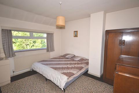 40 Rahn Road, Epping, CM16 4JB