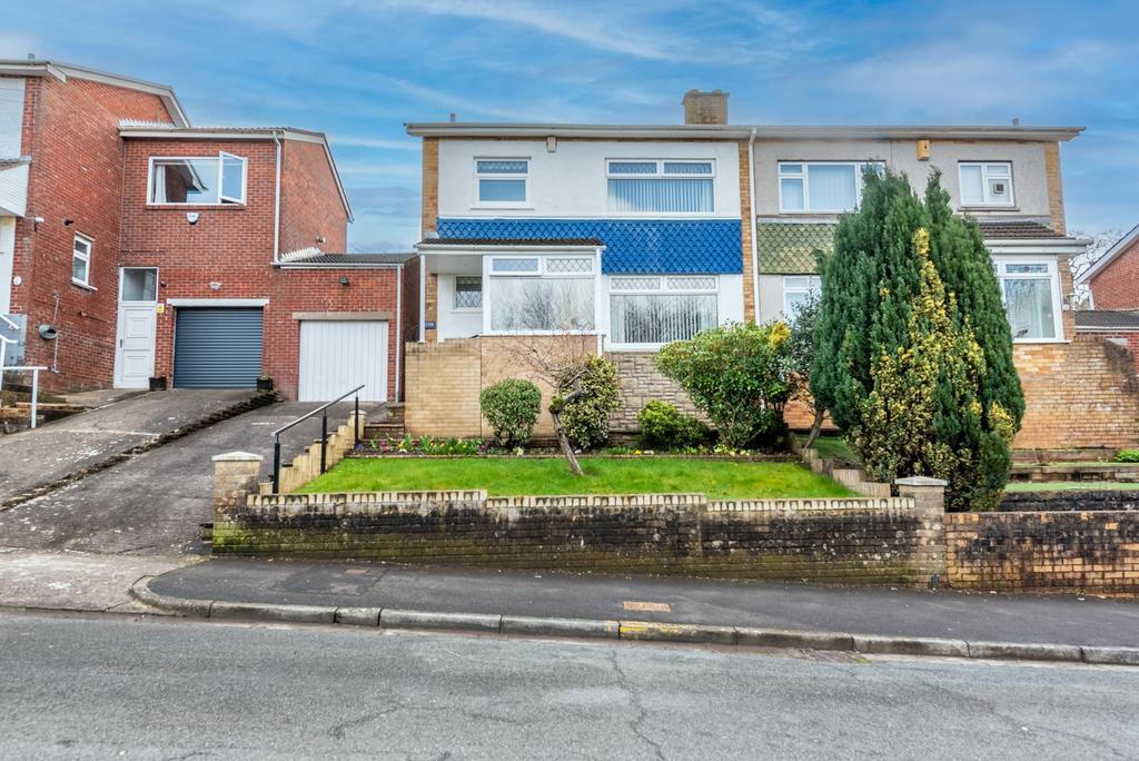 Ridgeway Road, Rumney, Cardiff. CF3 3 bed semidetached house for sale