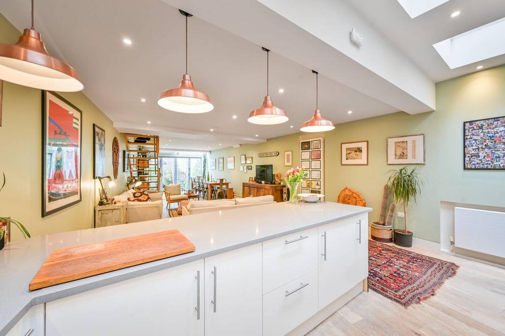 Berwyn Road, Herne Hill, London, SE24 3 bed house £950,000