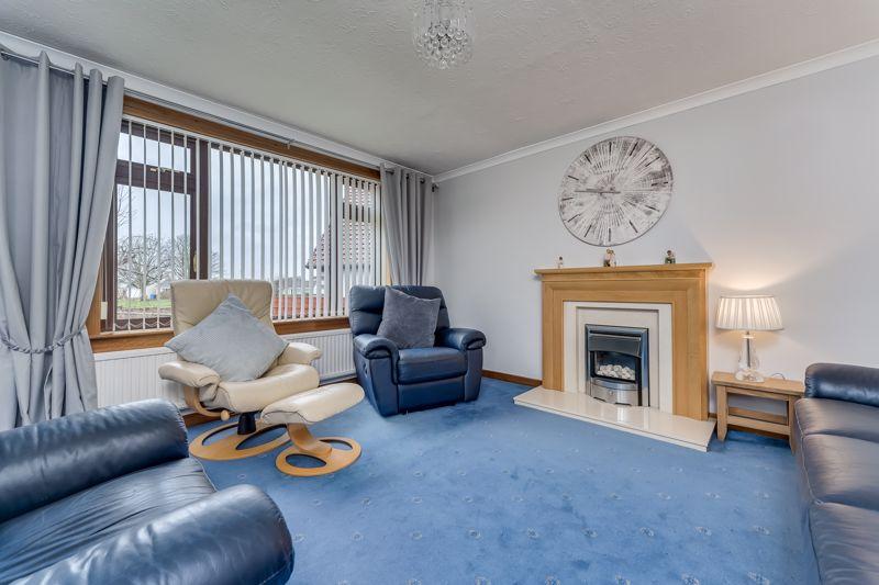 16 Cloverhill, Ayr KA7 3NJ 4 bed detached villa £265,000